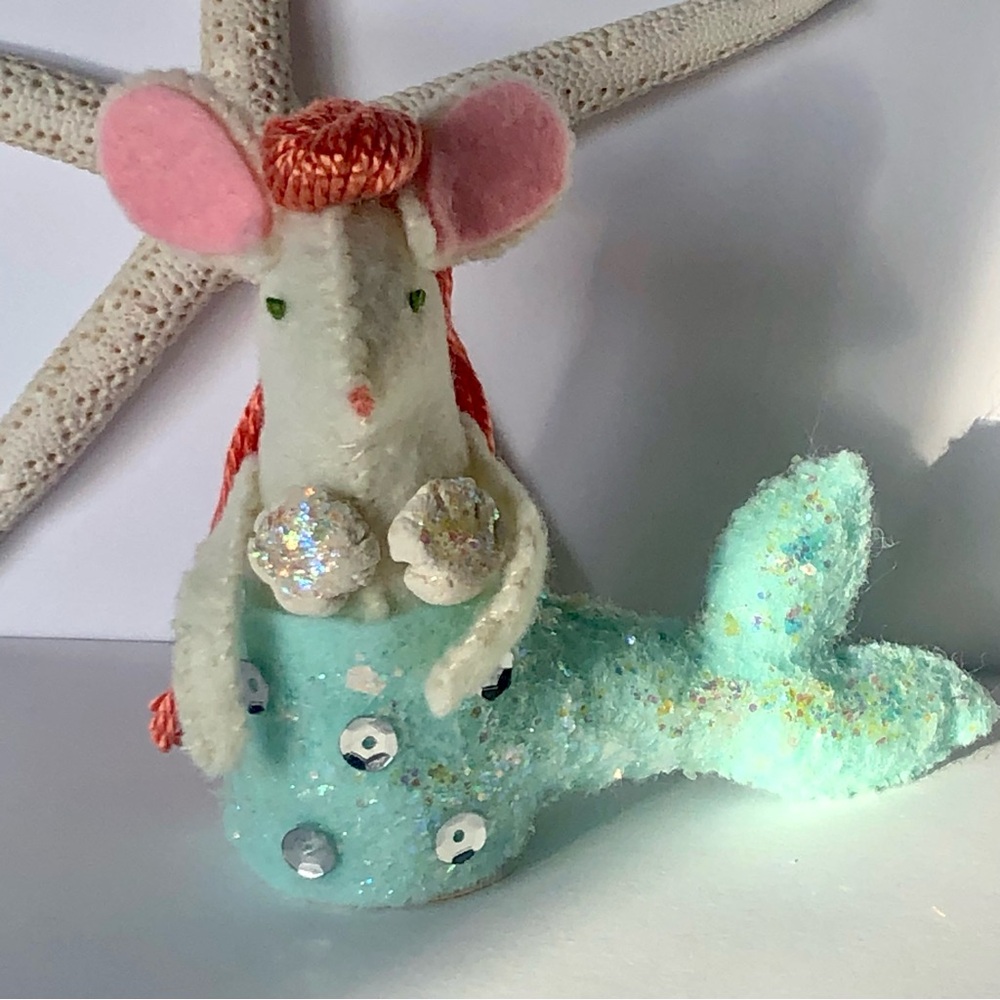 Mermaid Mouse Mermouse! hand-sewn felt fun, minty green tail shells handmade - Picture 8 of 8